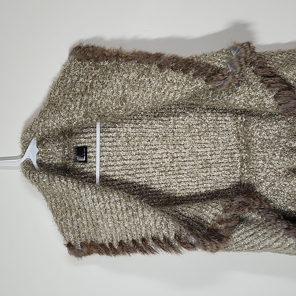 Love Token Genuine Rabbit Fur Lined Knit Vest Soft Cozy Neutral Womens Small - Picture 2 of 7
